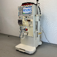 Fresenius Medical Care 4008 S Hemodialysis Machine image 1